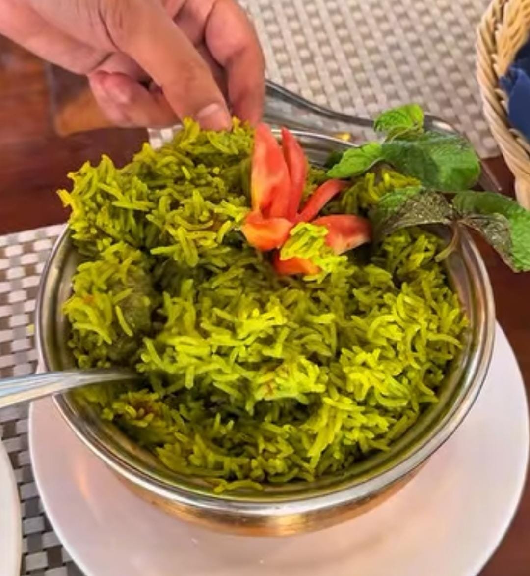 HYDERABADI MUTTON BIRYANI HALF