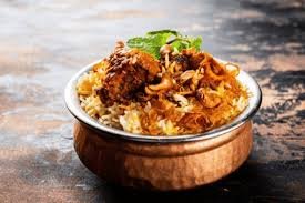 HYDERABADI MUTTON BIRYANI HALF